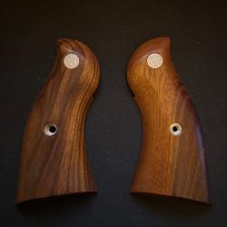 Plaquettes pour Ruger Redhawk