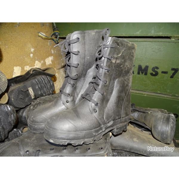 Bottes grand froid hiver Arm�e Fran�aise Hutchinson/Vernon 39-40-41-42.