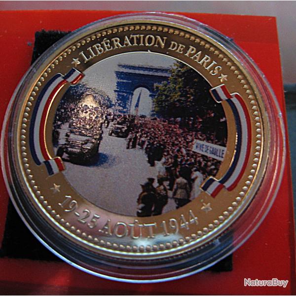 m�daille coloris�e "tresor du patrimoine "  liberation de Paris aout 1944 sous capsule sup