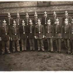 Photographie de groupe de soldats -N&deg;6086