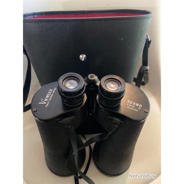 Une paire de jumelles ,  viewlux 30x80 field 2*. Num�ro s�rie 33180.
