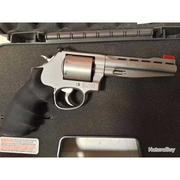 SMITH & WESSON 686 Plus Performance Center 5" Cal. 357mag