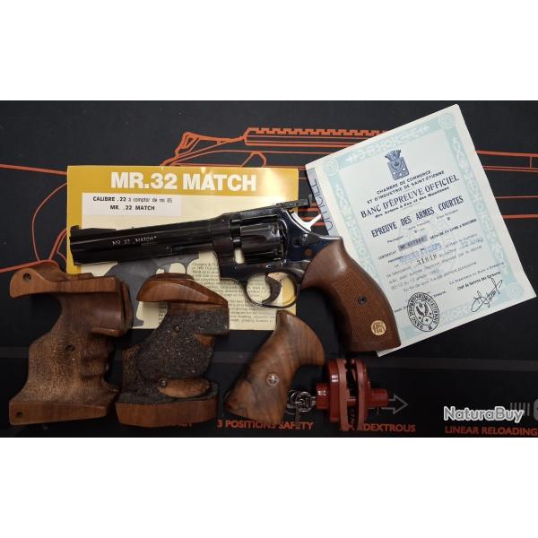 Revolver MANURHIN MR32 Match 32 S&W Long