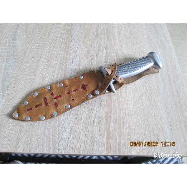 couteau chantier de jeunesse