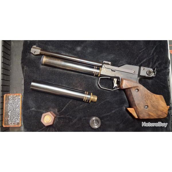 Pistolet de tir sportif CO� FEINWERKBAU MODELE 2 Calibre 4.5mm