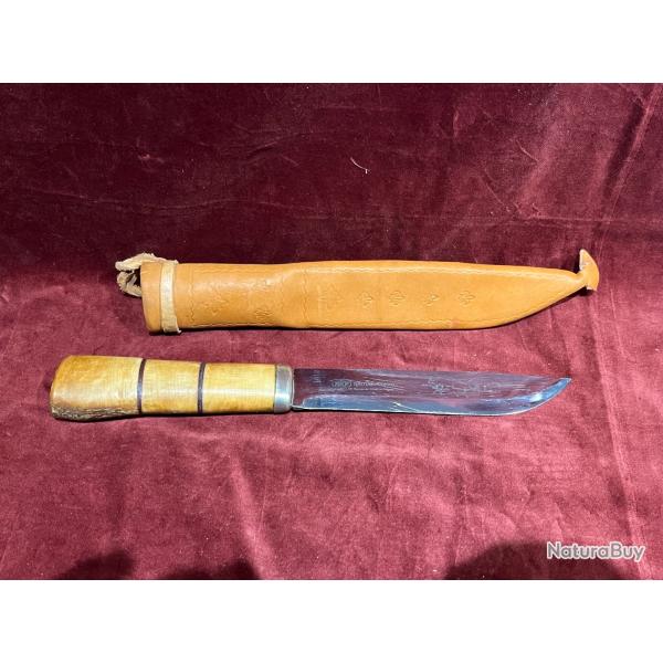 Joli couteau finlandais tunruri puukko RKP manche bois renne