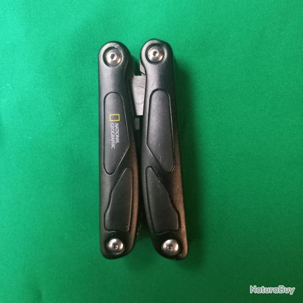 COUTEAU MULTIFONCTIONS NATIONAL G�OGRAPHIQUE  Un outil multifonction de tr�s haute qualit�