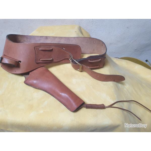 Holster et ceinturon western