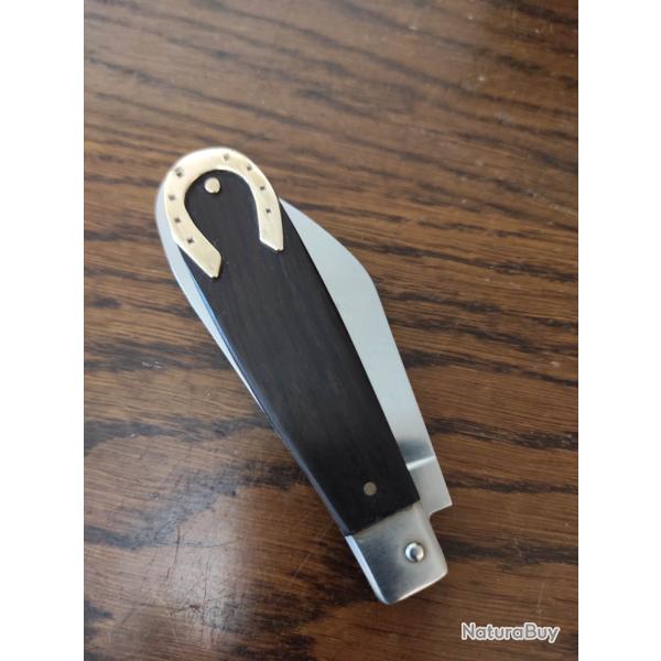 Couteau de Randonn�e Equestre + Fonction Curetage Sabots Equins