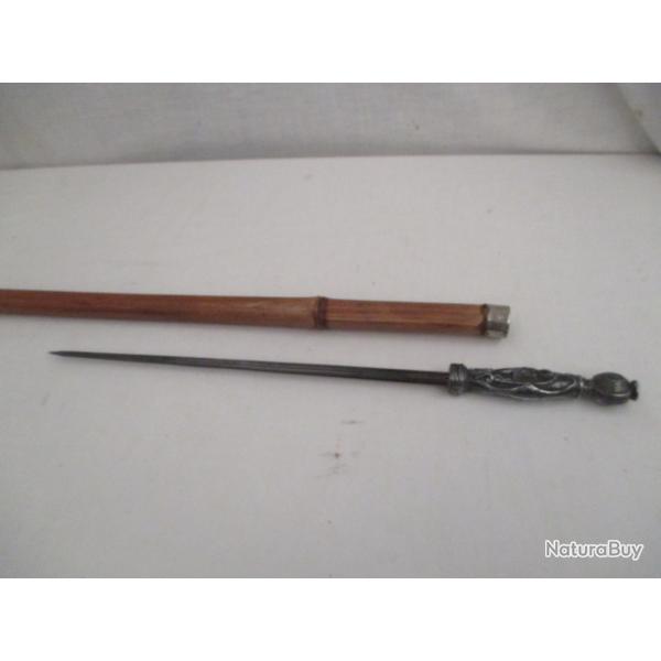 canne �p�e  88 cm avec une lame cruciforme  de 30 cm superbe  �tat