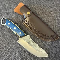 Couteau haut de gamme avec &eacute;tui neuf