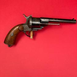 Rarissime r&eacute;volver Lefaucheux SU&Eacute;DOIS M1863/79