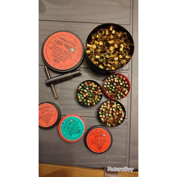 Vend amorces poudre noire 190 n� 1081 , et 250 n�1075 + un d�monte chemin�e