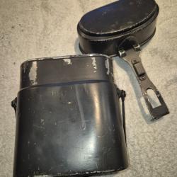 II- Gamelle suisse  vert fonc&eacute;, ann&eacute;e 1940