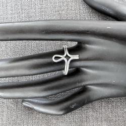 Bague neuve en argent - taille 56 - &Acirc;nkh (ou croix ans&eacute;e)