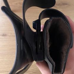 Holster Kydex Ruger SP 101 de marque Safariland. Bon &eacute;tat. GAUCHER