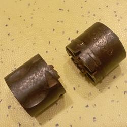 Lot de deux barillets un 7mm &agrave; broche et un 320