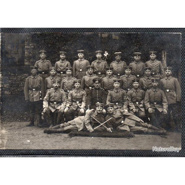 CPA - Un Groupe Soldats Allemands - N�4116