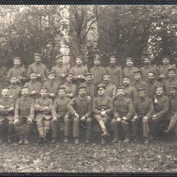 CPA - Un Groupe Soldats Allemands - N&deg;4119
