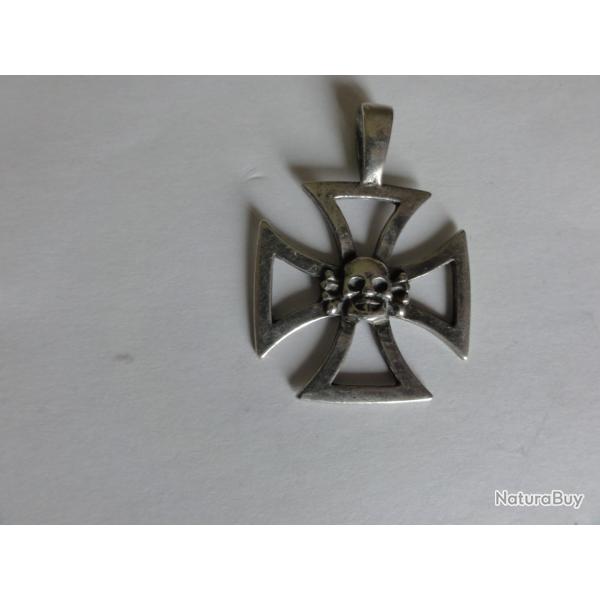 insigne brevet militaire t�te de mort