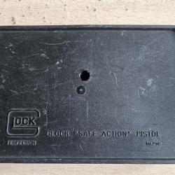 Collection : Bo&icirc;te Glock type Tupperware