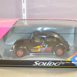 Voiture Coccinelle Berline  REF 8304 Custom  Solido Echelle 1:18 Prestige