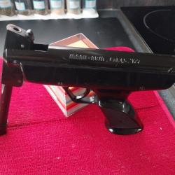 Pistolet &agrave; plomb air comprim&eacute; de marque Manu arm calibre 4.5