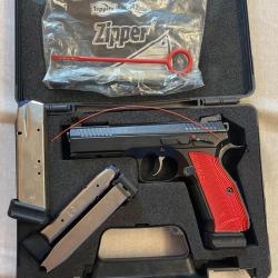 CZ shadow 2 avec 4 chargeurs