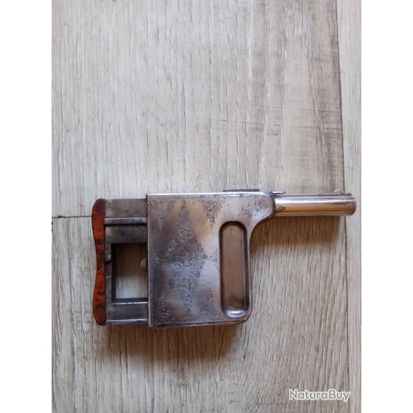 Mitrailleuse, revolver pistolet