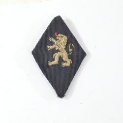 Ancien insigne de col Arm&eacute;e Belge ? Lion