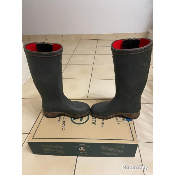 paire de bottes AIGLE pointure 42 comme neuves