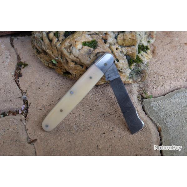 Greffoir Couteau Lame Damas 128 Couches Manche Os Fabrication Artisanale Cran Forc�