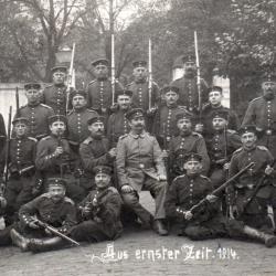 CPA - Un Groupe Soldats Allemands -N&deg;6099