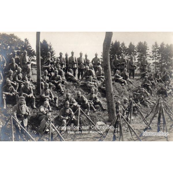 CPA - Un Groupe Soldats Allemands -N�6098
