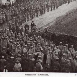 CPA - " GEO "33 1914 - Prisonniers allemands -N&deg;6019