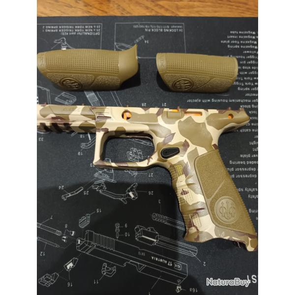 poign�e beretta apx camo