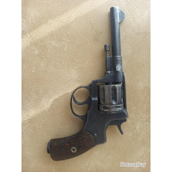 Revolver Nagant mod.1895 de 1908