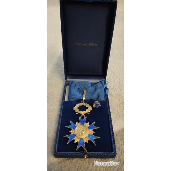 Commandeur Ordre National du m�rite