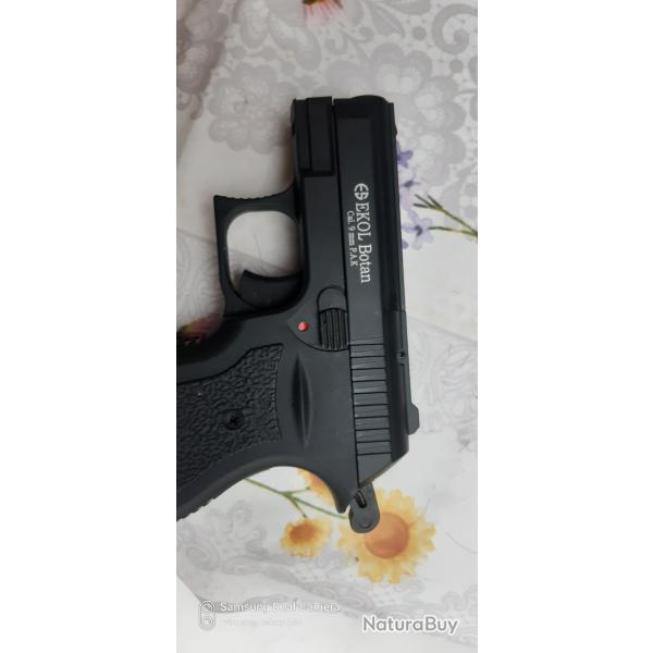 Pistolet BOTAN Noir 9MM PAK + 49 Munitions