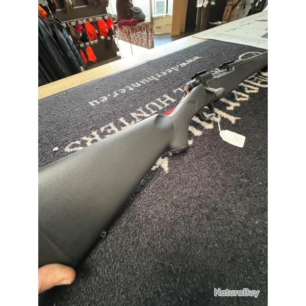 Carabine cal 300  Mossberg Patriot � canon filet� - crosse Synth�tique  SUPER PRIX