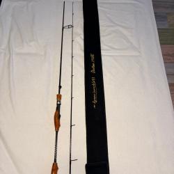 Vend canne spinning truite fabriqu&eacute;e par artisan