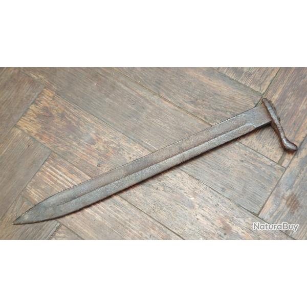 Lame ba�onnette allemande Mle 98/05 - Relique sans poign�e, patin� WW1