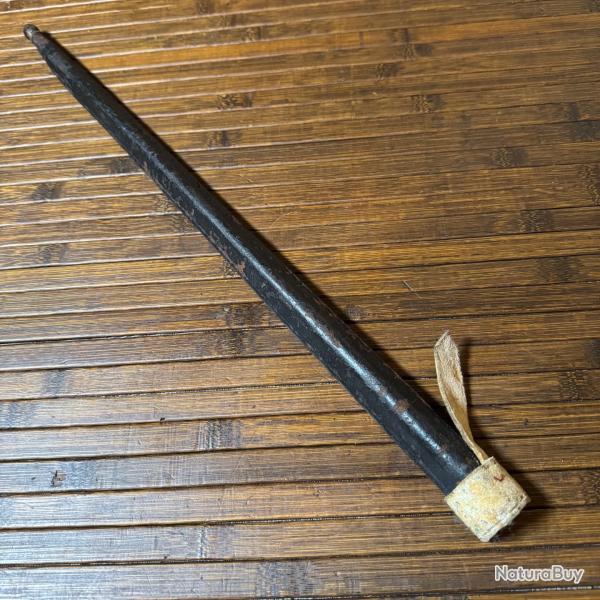 RARE FOURREAU CUIR POUR BA�ONNETTE A DOUILLE AN lX - 1777 et compatible ANGLAISE ENFIELD