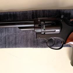 Revolver Crosman CO2 mod&egrave;le 38T " Vintage " Barillet 6 coups, calibre 5.5 mm (.22) &agrave; plombs diabolo