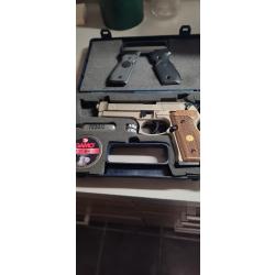 RARE PACK BERETTA 92 FS Calibre 4,5 Plombs Finition Nickel&eacute;e double jeux de plaquettes