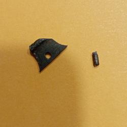 Guidon avec axe pour revolver 1892