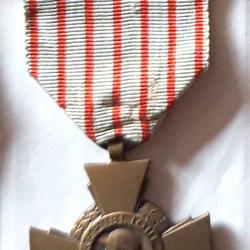 MEDAILLES FRANCAISE, la CROIX  DE GUERRE