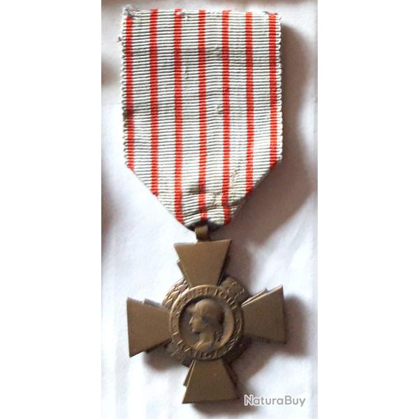 MEDAILLES FRANCAISE, la CROIX  DE GUERRE