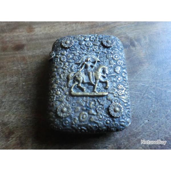 pyrog�ne boite allumettes de voyage  motif  jeune d 'arc