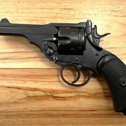 Revolver Webley Mark IV r&eacute;glementaire, calibre 455